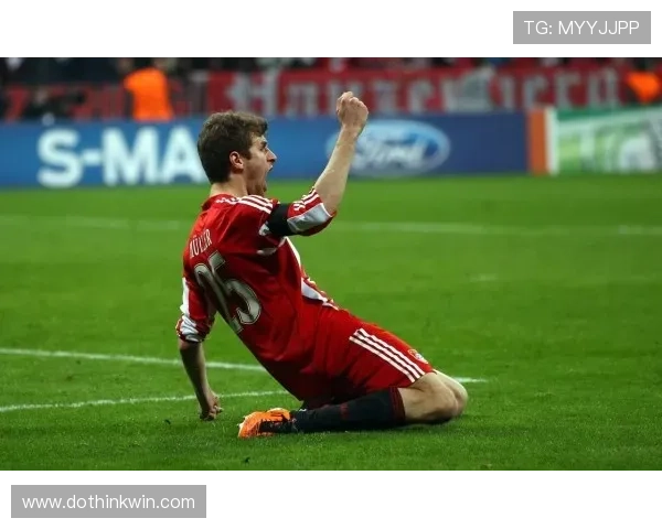 德甲转会市场动态：最新谈判情况分析与球队策略探讨